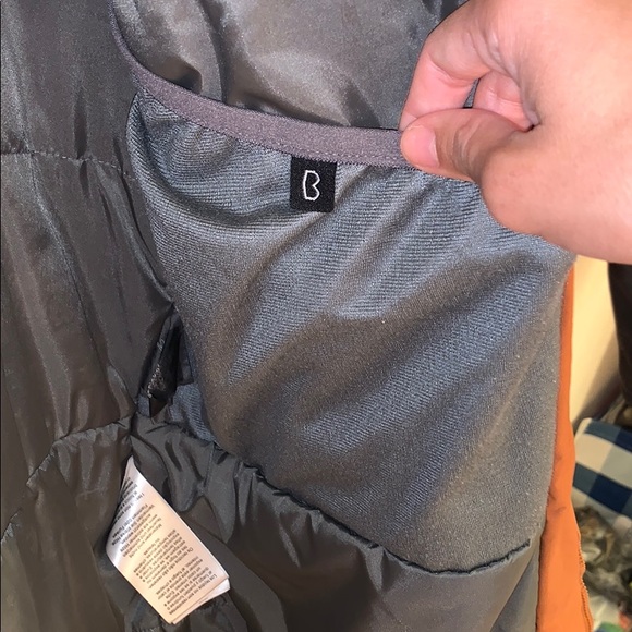 Host Pick - Rust/Gray Columbia Coat - Picture 6 of 7